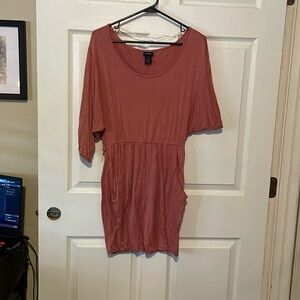 Dress with pockets